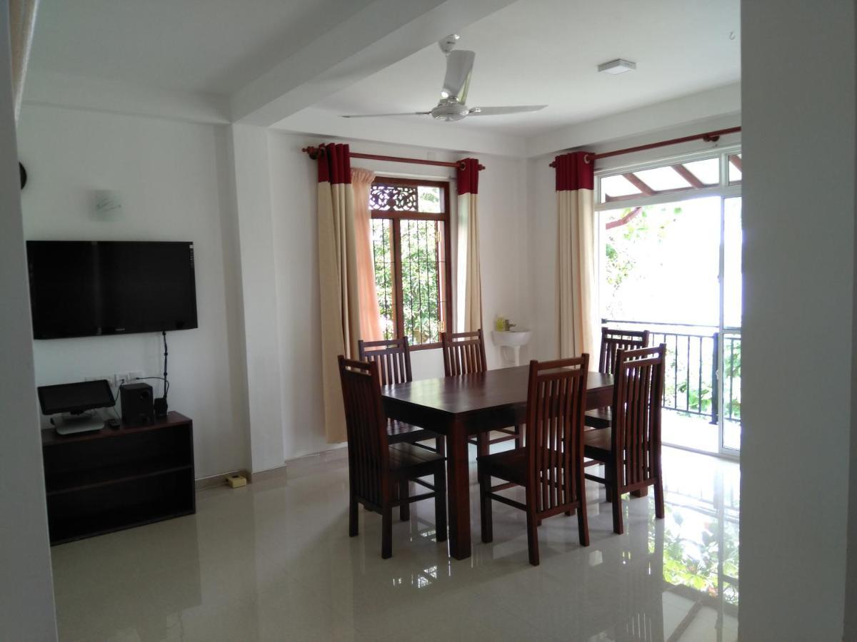 Lake Life Villa Ambalangoda  Exterior photo