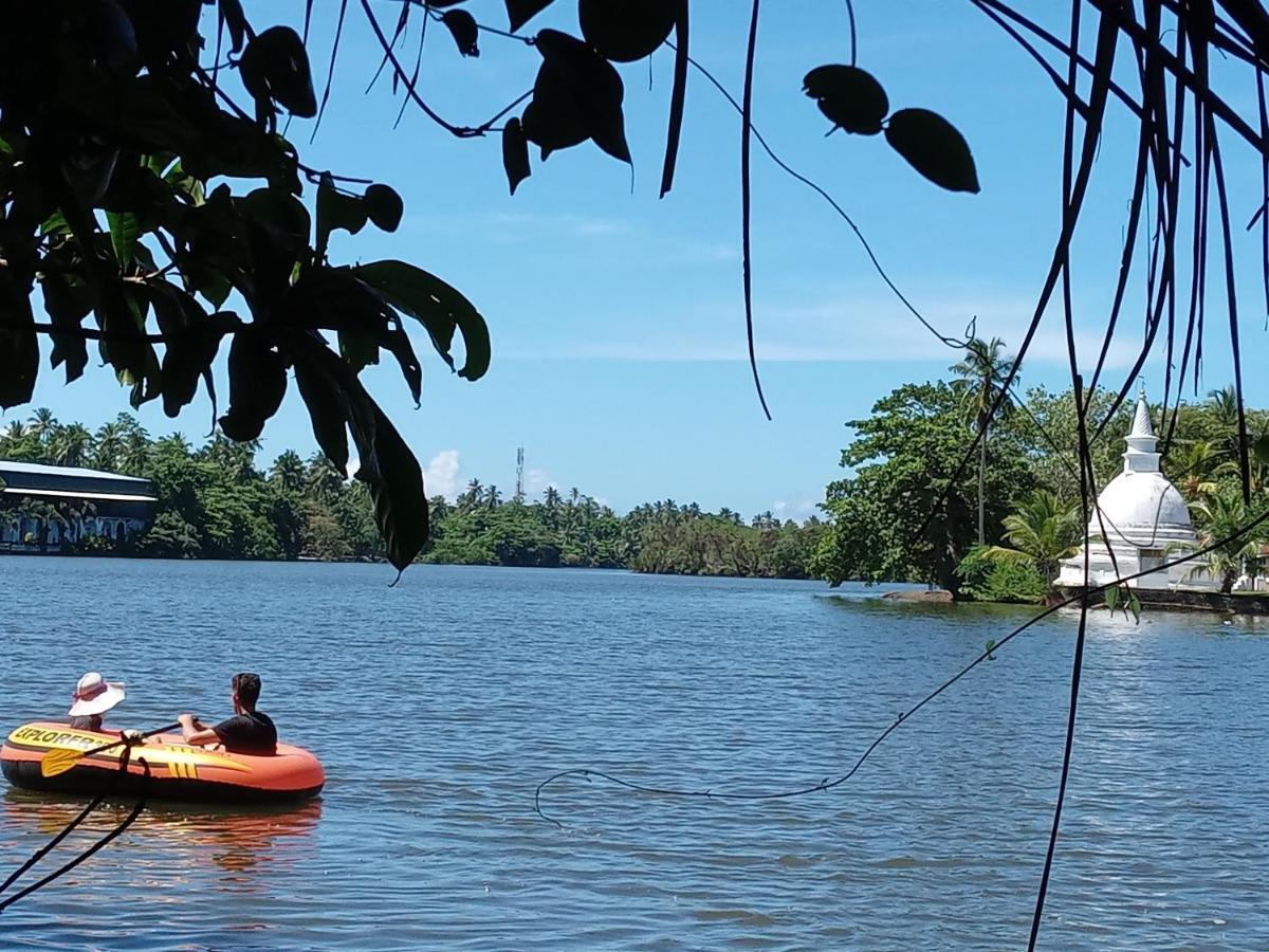 Lake Life Villa Ambalangoda  Exterior photo